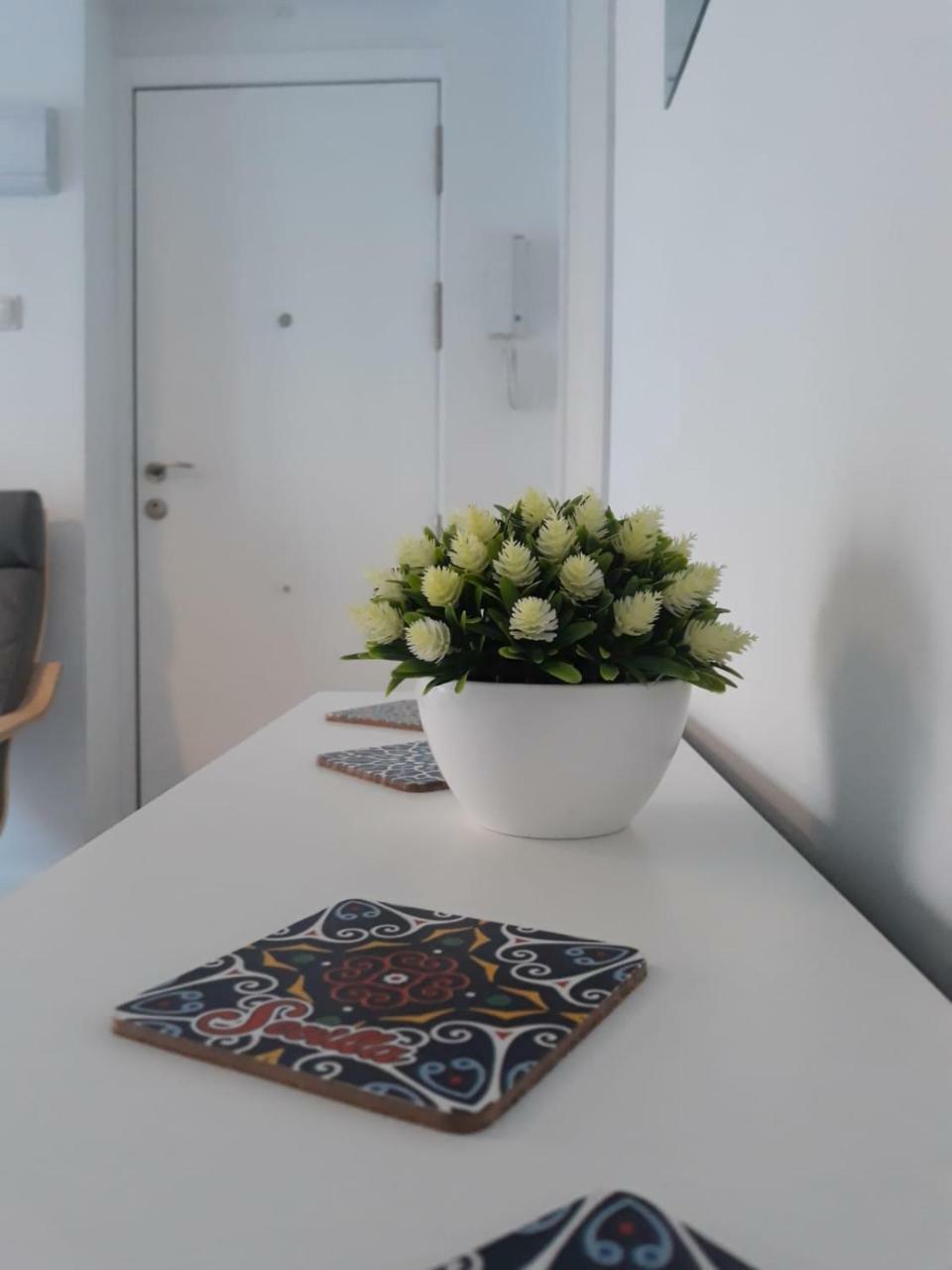 Apartamento Santa Justa Σεβίλλη Εξωτερικό φωτογραφία